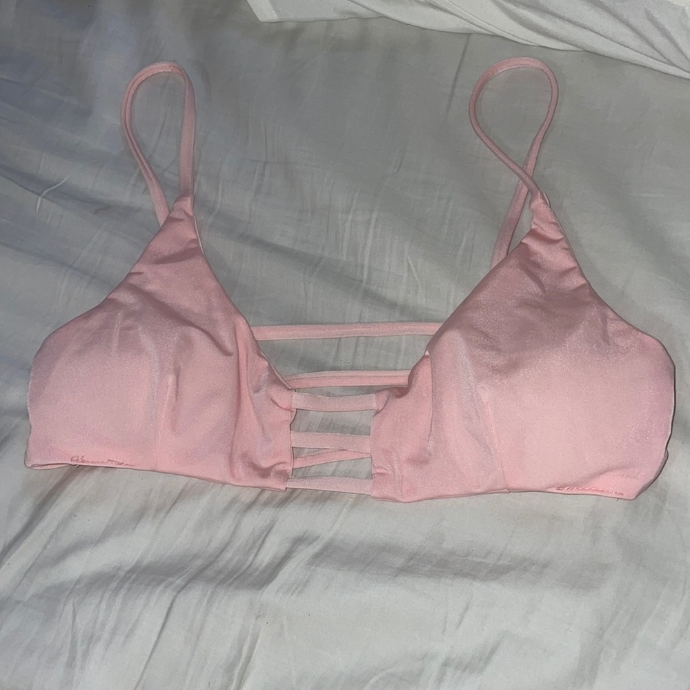 Pink bikini top